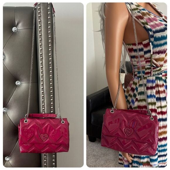 Betsey Johnson Quilted Chain Strap Convertible Crossbody Bag Y2K Coquette Barbie - Picture 1 of 15